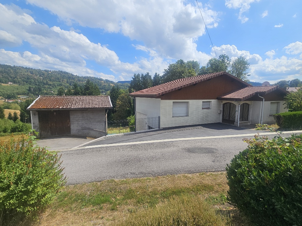 Maison de plain pied sur sous-sol - La Forge