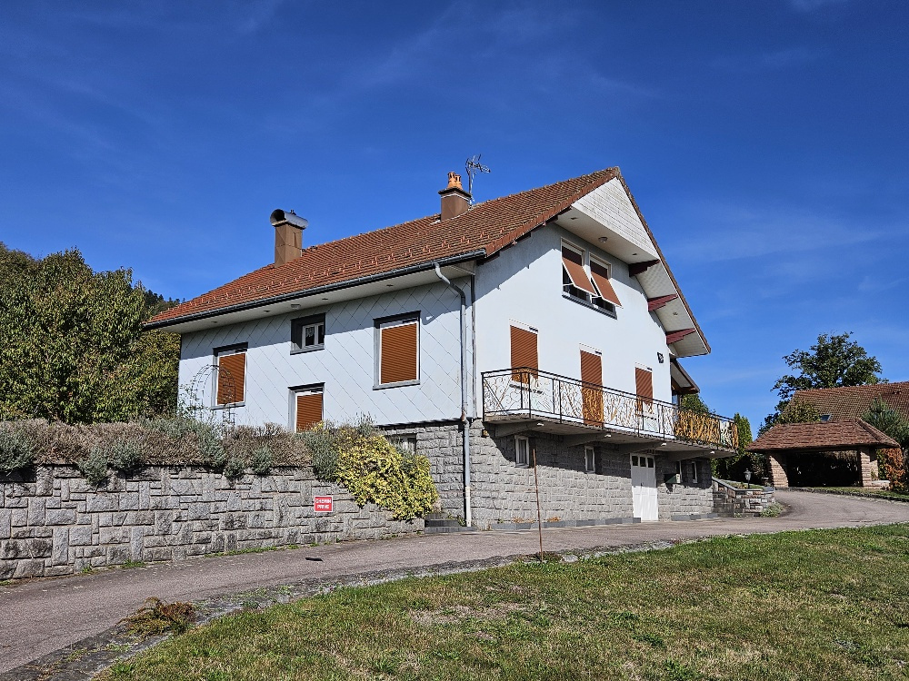 Maison - 182m2 - 8 pièces